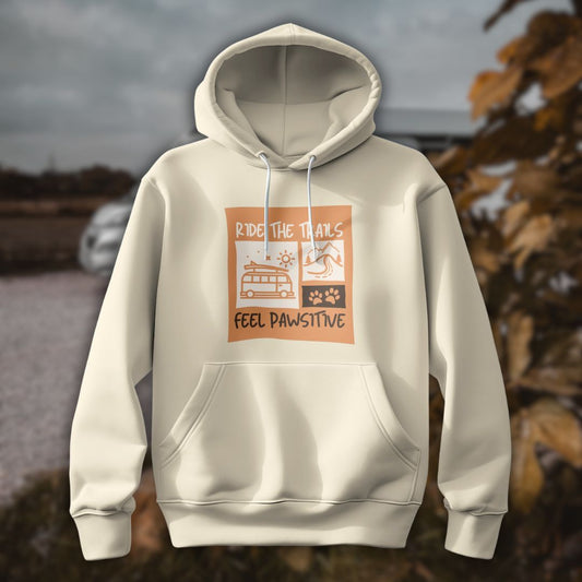 Unisex Hoodie „Ride the Trails – Feel Pawsitive“ | Camping Adventure Style