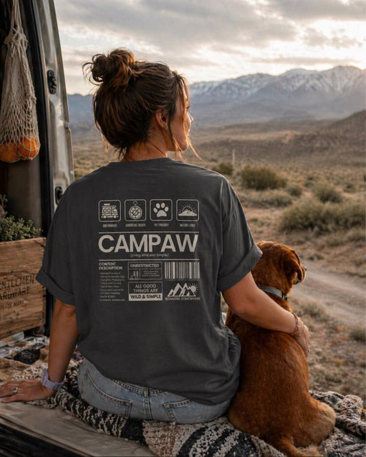 10 Camping Outfits mit Hund für Frauen – cozy Looks fürs Vanlife