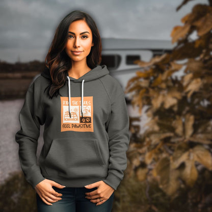 Unisex Hoodie „Ride the Trails – Feel Pawsitive“ | Camping Adventure Style