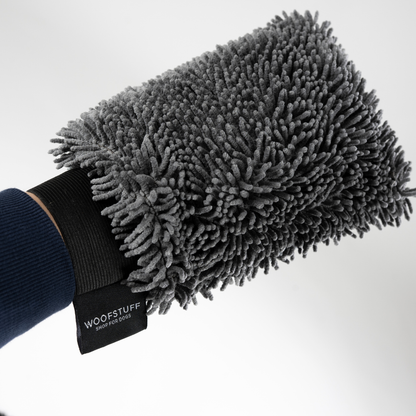 Hunde Trockenhandschuh Quick Dry in Graphit aus saugfähiger Mikrofaser

