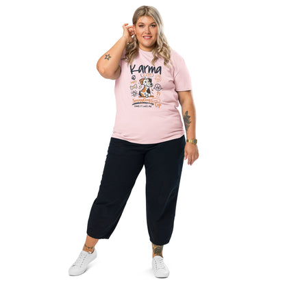 Frau mit campaw shirt Karma is a dog